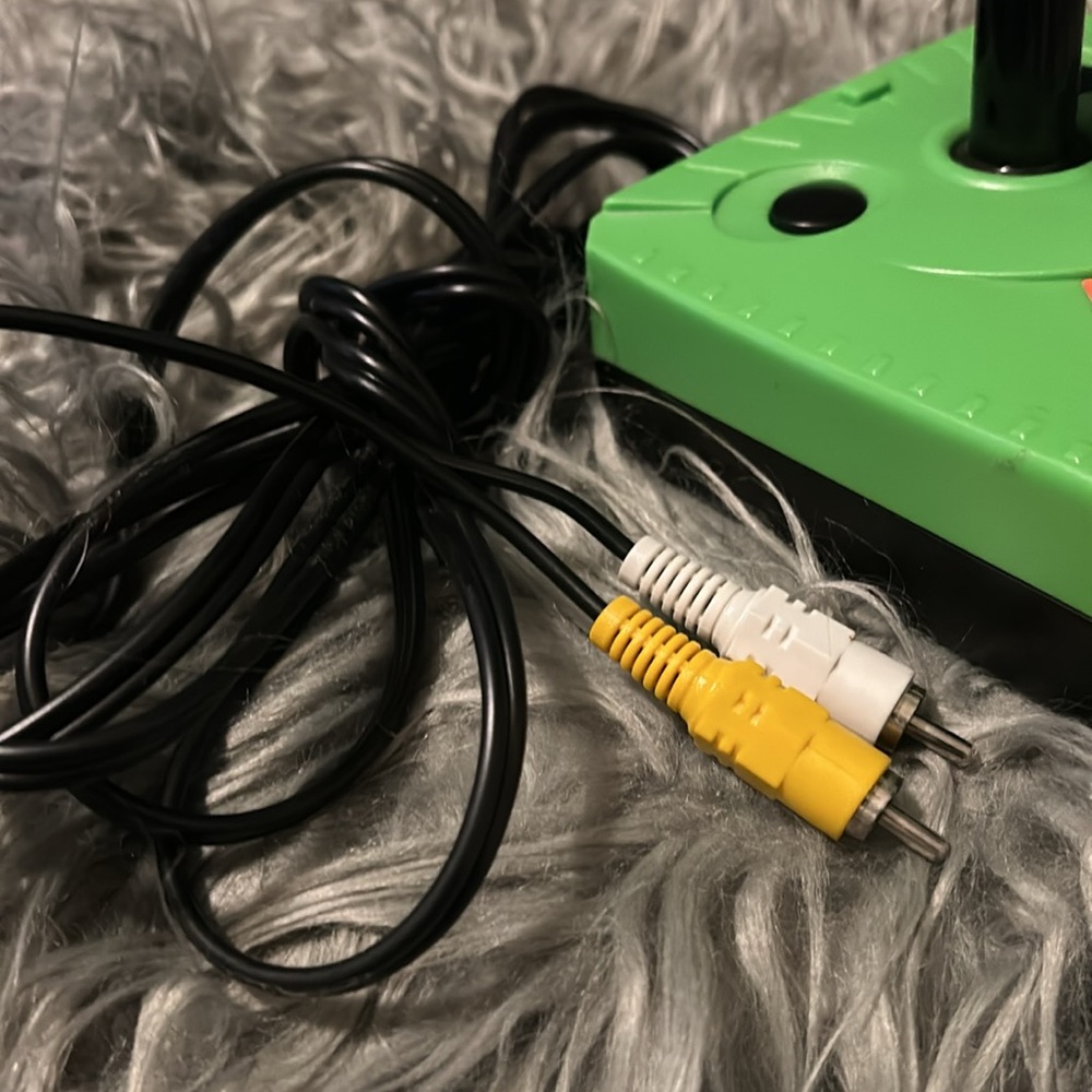 VTG 2004 Konami Classic FROGGER Plug N Play TV Handheld Arcade Video GUC Tested - Picture 16 of 16